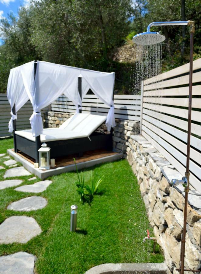 Villa Chalet in Liguria Vasia Exterior foto